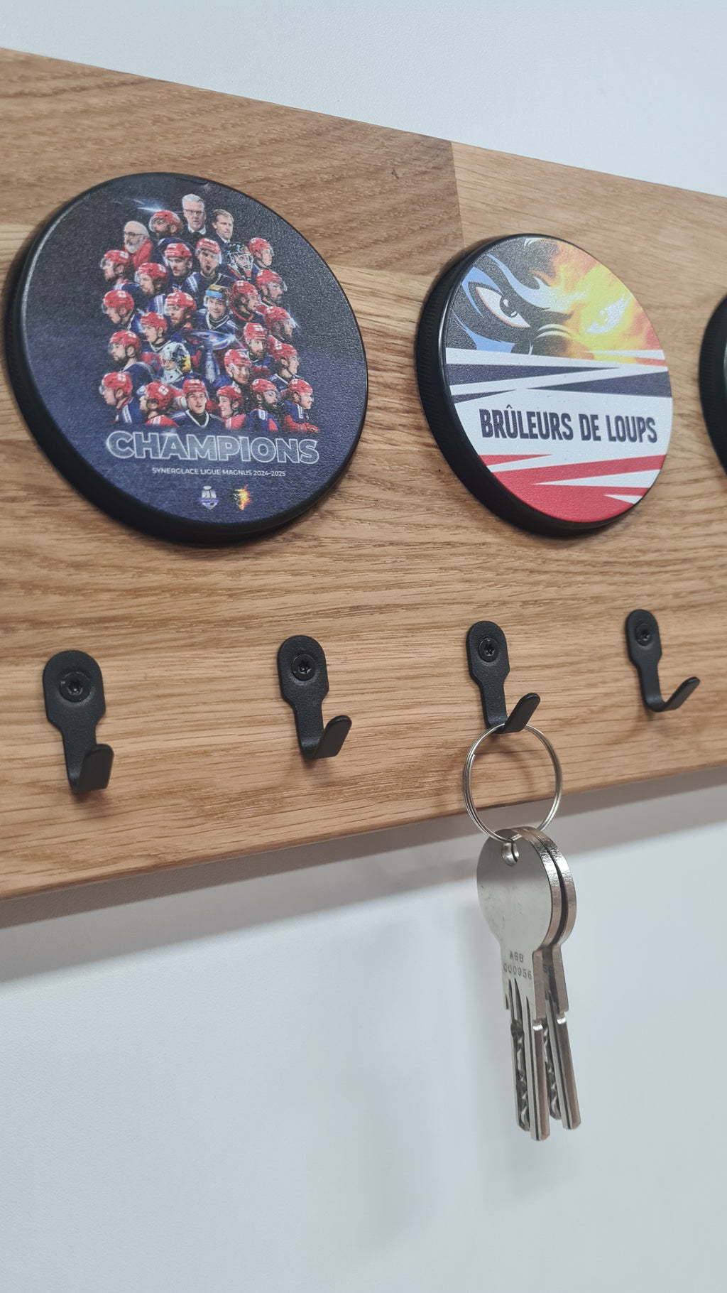 Porte clé/médaille mural pour collection palet de hockey