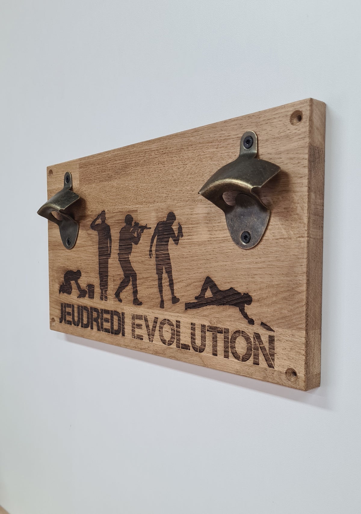 Décapsuleur murale jeudredi evolution