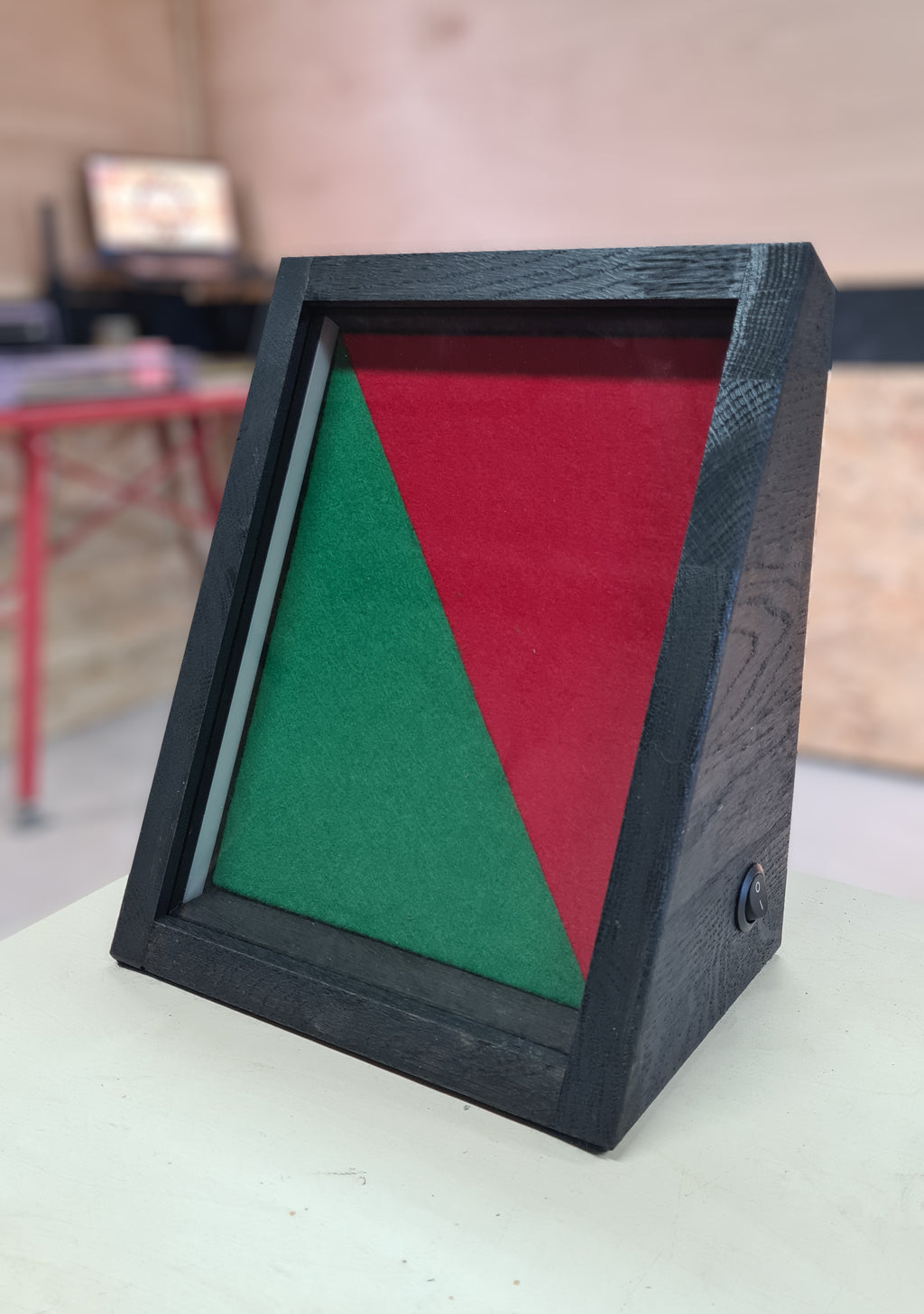 Médaillier à LED - PETIT FORMAT - Personnalisable